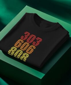 Alternative view of djektd iconic drums (classic colours) mens t-shirt